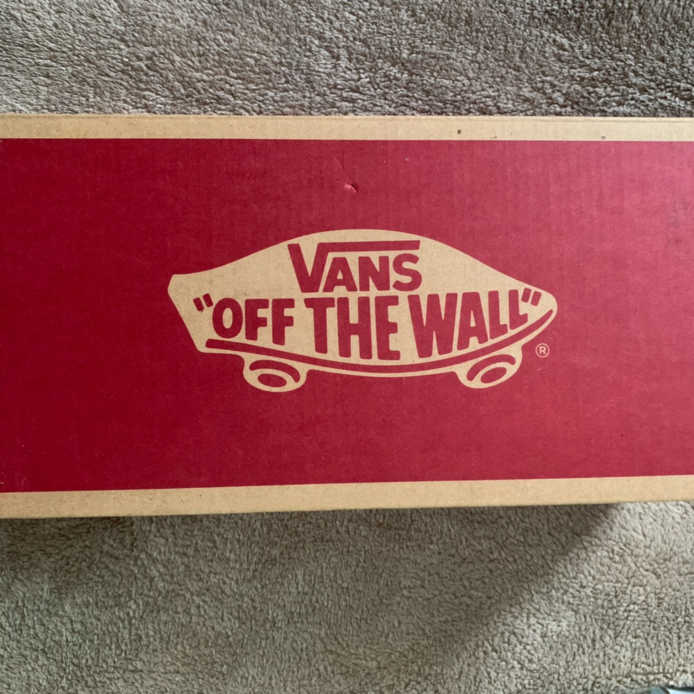 New never worn Vans.